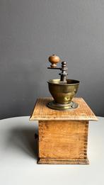 Oude koffiemolen, begin 1900, Antiek en Kunst, Verzenden