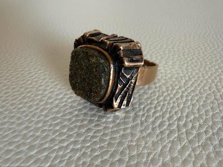 M141/Grote Bronzen PENTTI SARPANEVA ring Finland, Sieraden, Tassen en Uiterlijk, Ringen, Gebruikt, Dame, 17 tot 18, Overige kleuren