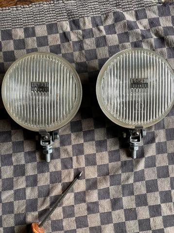 Oldtimer 2 Bosch witte mistlampen type 140 beschikbaar voor biedingen
