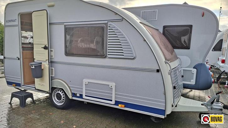 Kip Kompakt 37 EK incl. Luifel en fietsendr, Caravans en Kamperen, Caravans, Bedrijf, tot en met 2, 500 - 750 kg, Standaardzit