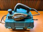 Mooie electrice Schaaf Makita, Ophalen, Zo goed als nieuw, 1200 watt of meer, Bandschuurmachine