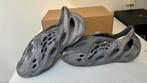 Adidas Yeezy Foam Runner MX Granite - Nieuw!, Slippers, Overige kleuren, Nieuw, Ophalen of Verzenden