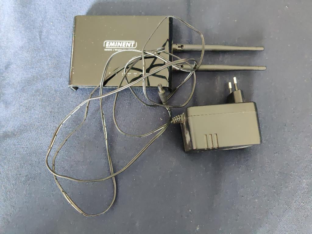 Eminent EM4542 R1 Wireless 300N Router, Ophalen of Verzenden