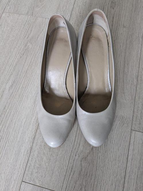 Prachtige grijze schoenen, Kleding | Dames, Schoenen, Zo goed als nieuw, Schoenen met hoge hakken, Grijs, Ophalen