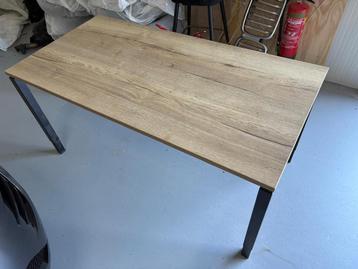 Bureau 160x80 ZGAN in hoogte verstelbaar beschikbaar voor biedingen