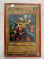 Axe Raider yugioh Super Rare, Verzenden, Zo goed als nieuw, Losse kaart, Foil