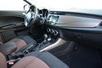 Alfa Romeo Giulietta 2.0 JTDm Distinctive Led Navi Priv/Glas, Euro 5, Stof, Zwart, 4 cilinders
