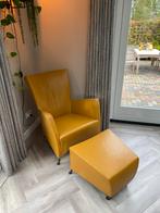 Monti's fauteuil met voetbank - Okergeel leer, Huis en Inrichting, Fauteuils, Ophalen of Verzenden, Gebruikt, Leer, 75 tot 100 cm