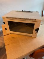 Patchkast 6U met rangeerpaneel 1U, Ophalen, Gebruikt, Glas, Plaatstaal