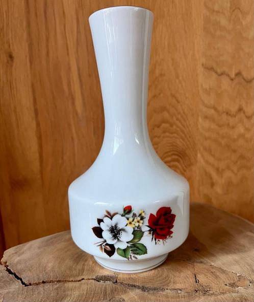 Vaas Waldershof porselein rozen vintage retro, Antiek en Kunst, Antiek | Vazen, Verzenden
