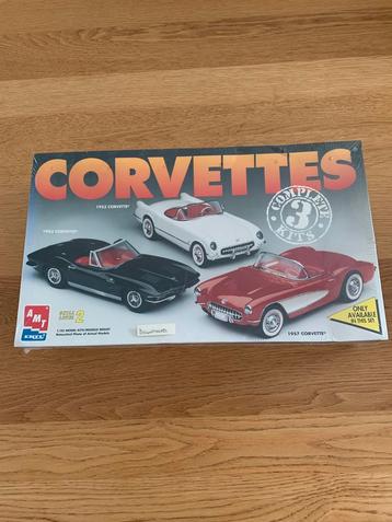 AMT 1/25 schaal met 3 Corvette modelbouwkits beschikbaar voor biedingen