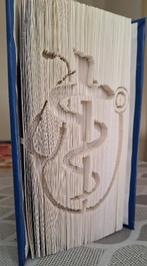 Stethoscoop Logo gemaakt in model van boekvouwkunst Nieuw, Ophalen, Nieuw