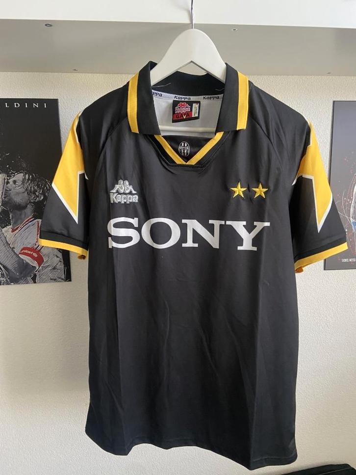 #RS031 Retroshirt Del Piero (Juventus) te koop! Maat M, Sport en Fitness, Voetbal, Nieuw, Shirt, Maat M, Verzenden