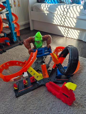 Hot Wheels Baan met Gorilla beschikbaar voor biedingen