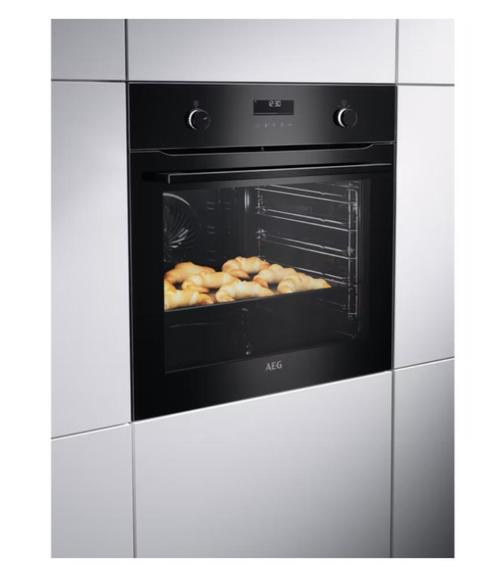 AEG BD431PB: multifunctionele inbouwoven, Witgoed en Apparatuur, Ovens, Zo goed als nieuw, Inbouw, Oven, 45 tot 60 cm, 45 tot 60 cm