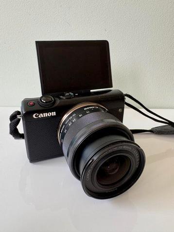 Canon M100 + 15-45mm Lens + Accessoires beschikbaar voor biedingen