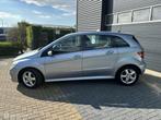 Mercedes B-klasse 200, airco, 5 deurs, lm velgen, apk 09-202, Gebruikt, Zwart, 4 cilinders, Blauw