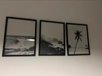 Set van drie canvas schilderijen/posters. beschikbaar voor biedingen
