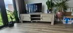 Prachtig houten TV Meubel!, Huis en Inrichting, Kasten | Televisiemeubels, Ophalen, Eikenhout, 50 tot 100 cm, Zo goed als nieuw