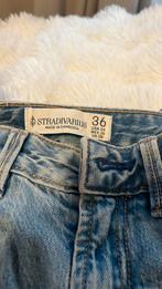 Stradivarius jeans maat 36, Ophalen of Verzenden, Zo goed als nieuw, Blauw, W36 - W38 (confectie 52/54)