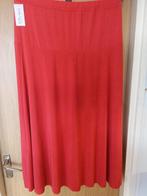lange Rok,  NIEUW in het Rood, Kleding | Dames, Rokken, Maat 46/48 (XL) of groter, Nieuw, Italy, Ophalen of Verzenden