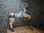 Te koop decoratief paard, Ophalen