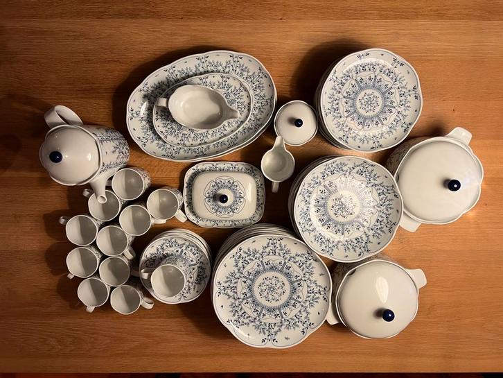 11delig servies blauw wit ALT tirschenreuth germany 1838, Antiek en Kunst, Antiek | Servies compleet, Ophalen