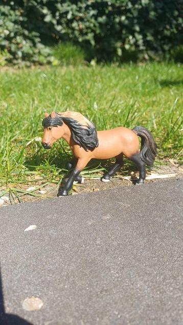 Schleich IJslanders beschikbaar voor biedingen