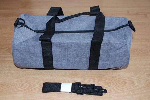 Mooie Nieuwe reistas sporttas weekendtas tas, Sieraden, Tassen en Uiterlijk, Tassen | Reistassen en Weekendtassen, Nieuw, 40 tot 60 cm