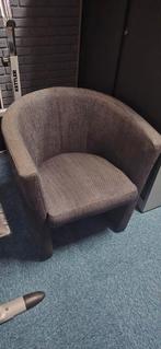 Fauteuil stof grijs, Ophalen, Hout, Gebruikt, Minder dan 75 cm