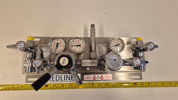 Linde redline A208 semi-automatic switchover manifold, Doe-het-zelf en Verbouw, Buizen en Afvoer, Gebruikt, Overige typen, Rvs