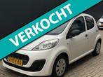 Peugeot 107 1.0 Access Accent Airco incl groot beurt zie fot, Voorwielaandrijving, Euro 5, Gebruikt, 4 stoelen