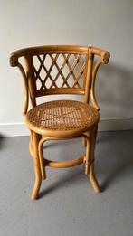 Rotan stoel super hip, Huis en Inrichting, Stoelen, Ophalen, Bruin, Eén