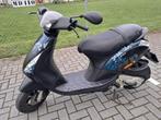 Piaggio Zip scooter 25km, Fietsen en Brommers, Scooters | Piaggio, Ophalen, Zo goed als nieuw, Benzine, Zip