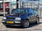 Volkswagen Golf 1.6 GL Opendak Lage km BBS velgen 2e eigenaa, Auto's, Volkswagen, Voorwielaandrijving, Gebruikt, 4 cilinders, Blauw
