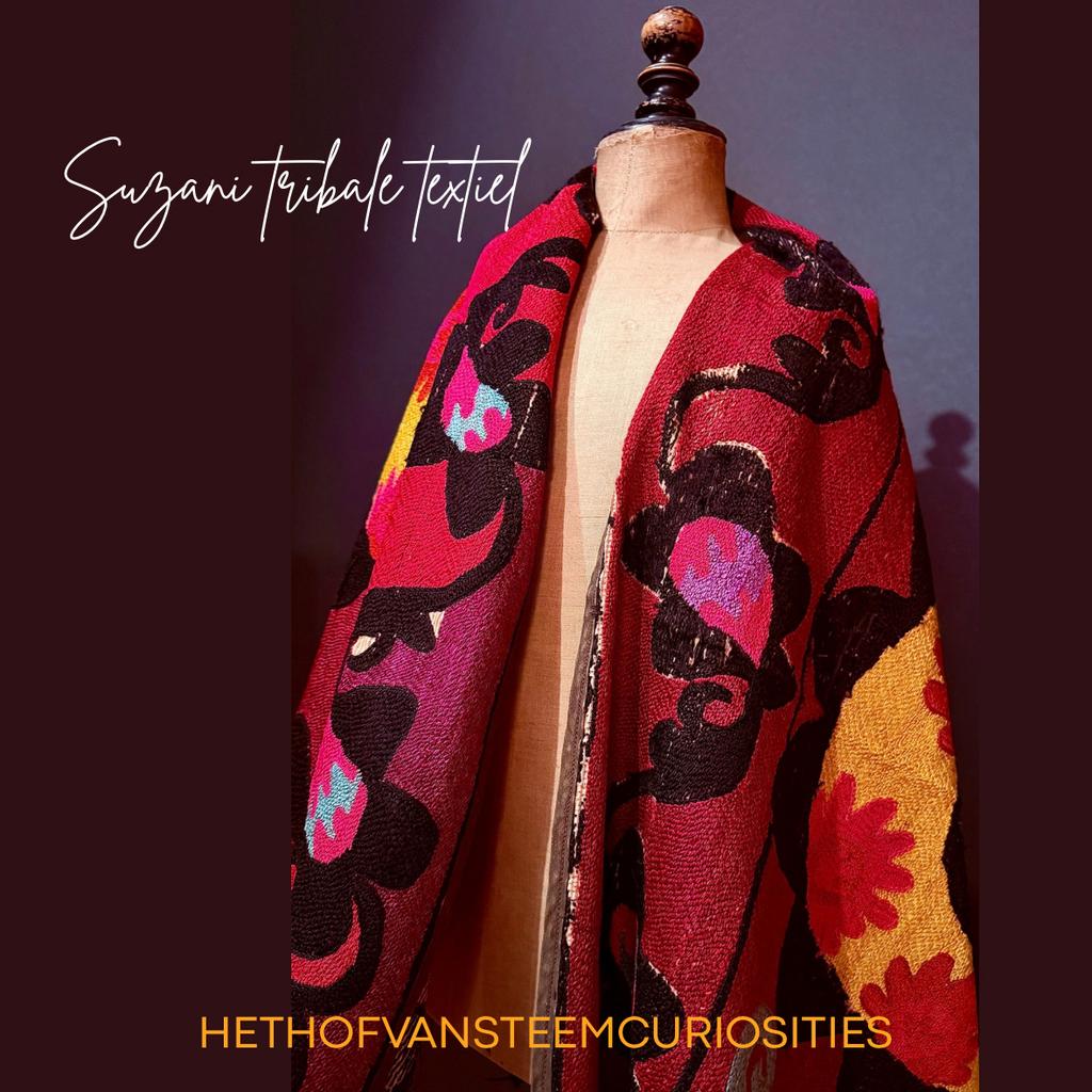 Antieke Suzani Wandpaneel uit Samarkand-Bukhara, Ophalen of Verzenden