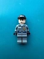 Lego batman Arkham Asylum Guard, Ophalen of Verzenden, Zo goed als nieuw, Complete set, Lego