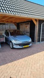 Peugeot 206 2.0 GTI 16V 3D 2002 Grijs, Auto's, Peugeot, 1025 kg, 136 pk, 40 €/maand, 4 cilinders