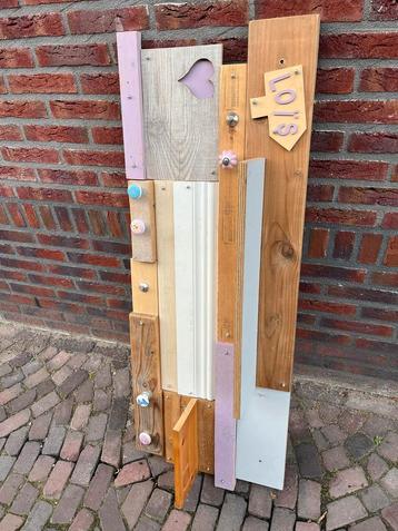 Bord / plank / kapstok kinderkamer