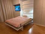 Murphy verticaal kastbed / opklapbed, Huis en Inrichting, Ophalen, Zo goed als nieuw, Tweepersoons, Murphybed