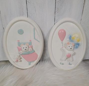 Vintage wandborden met 3d beertjes.  beschikbaar voor biedingen
