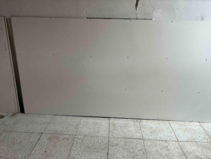 Trespa plaatmateriaal - wit - verschillende maten, Doe-het-zelf en Verbouw, Platen en Panelen, Gebruikt, Overige materialen, Minder dan 20 mm