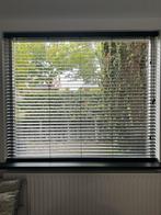 Zwarte houten jaloezieën 201 bij 170, Huis en Inrichting, Stoffering | Gordijnen en Lamellen, Ophalen, Zwart, Zo goed als nieuw