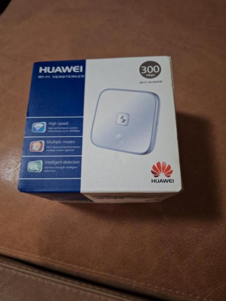 Huawei WS322, Computers en Software, Netwerk switches, Zo goed als nieuw, Ophalen of Verzenden