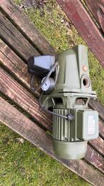 Saer tr5 waterpomp, Ophalen, Zo goed als nieuw