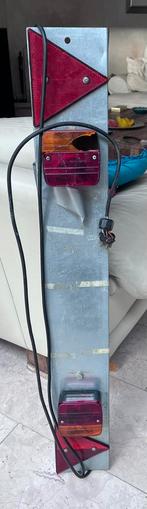 Gratis Lichtbalk, glas en stekker moeten vernieuwd worden., Auto diversen, Aanhangwagen-onderdelen, Ophalen, Gebruikt