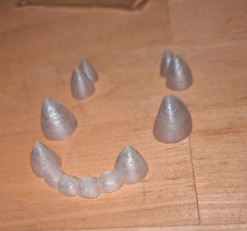 3D Geprinte Fursuit/Cosplay Tanden - Nieuw! beschikbaar voor biedingen