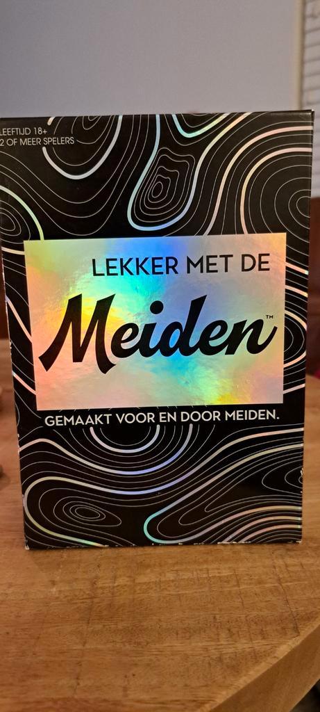 Lekker met de Meiden - Kaartspel, Hobby en Vrije tijd, Gezelschapsspellen | Bordspellen, Ophalen of Verzenden