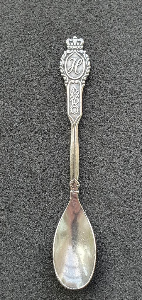 Verzilverde theelepel van de AVRO zomer 1939., Antiek en Kunst, Antiek | Bestek, Ophalen of Verzenden