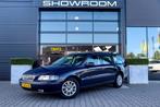 Volvo V70 2.4, 140 PK Automaat NL Auto, Airco, Trekhaak!, 1556 kg, Traction-control, Blauw, 2435 cc
